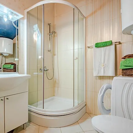 Amazing In Kuna With Kitchen * Kuna Pelješka
