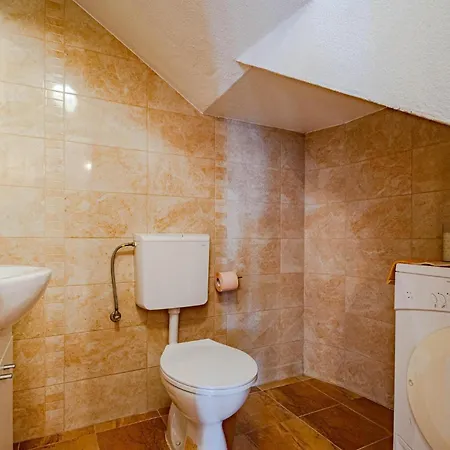 Amazing In Kuna With Kitchen Prázdninový dům *